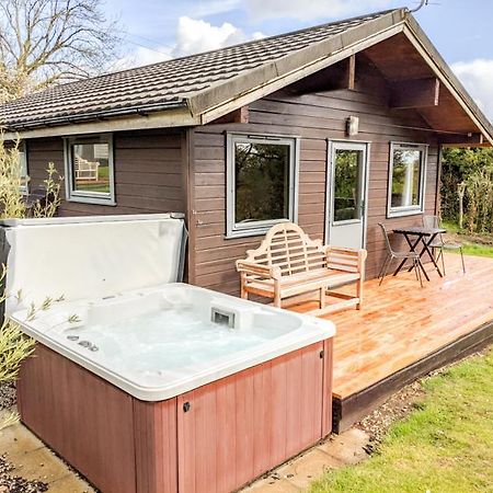 Avallon Lodges Launceston Buitenkant foto